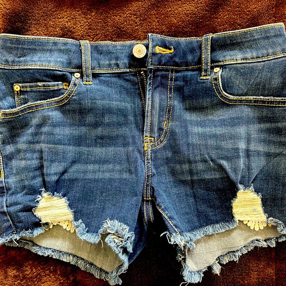 Bootlegger size 28 waist Ladies Jean Shorts - Picture 1 of 5